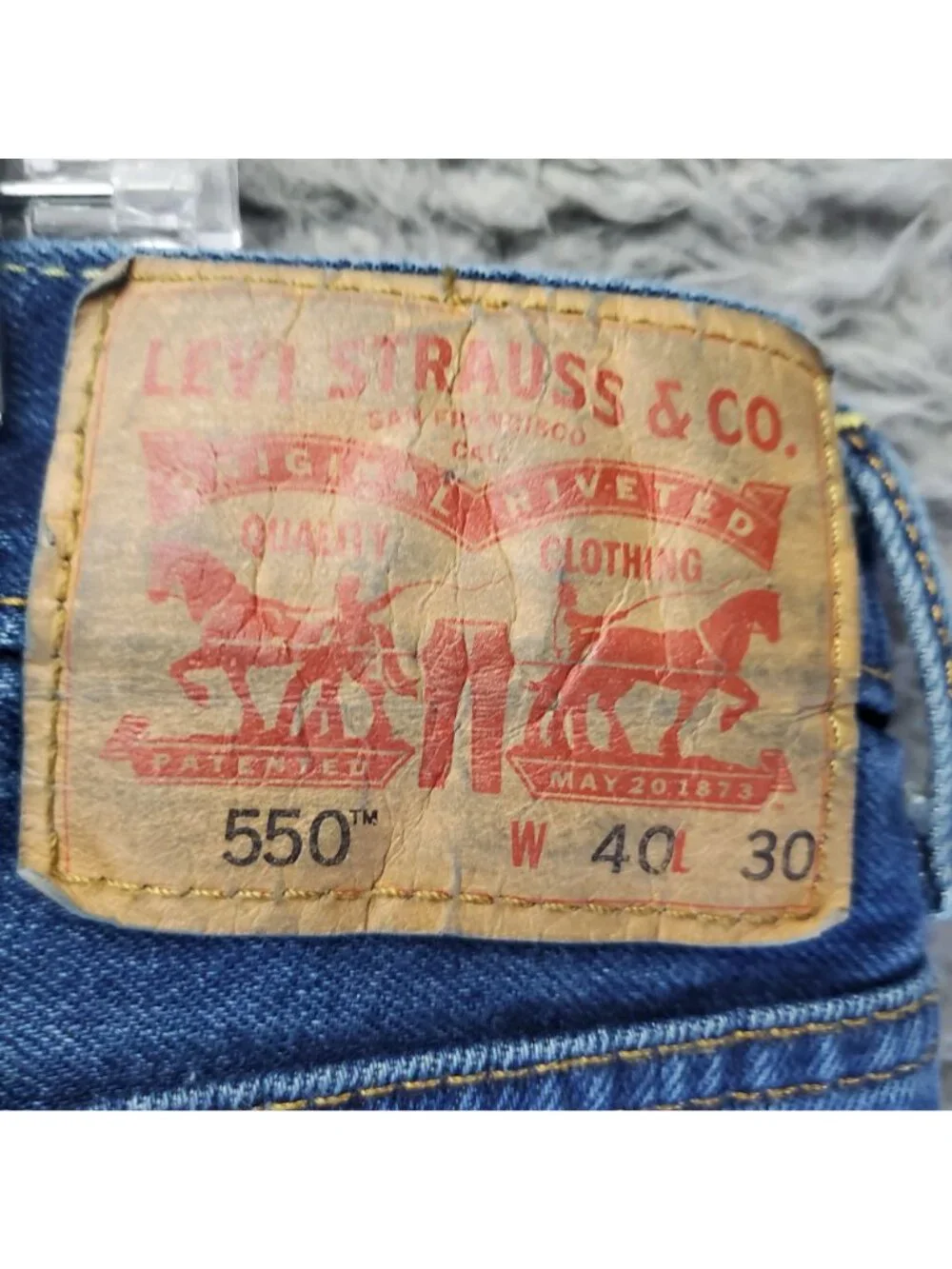 Levis Jeans Mens Size 40x30 Blue 550 Relaxed Fit Tapered Leg Denim Classic *Read